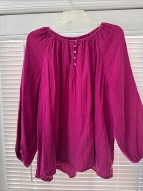 Relaxed Peasant Tunic Top in Vibrant Fuchsia